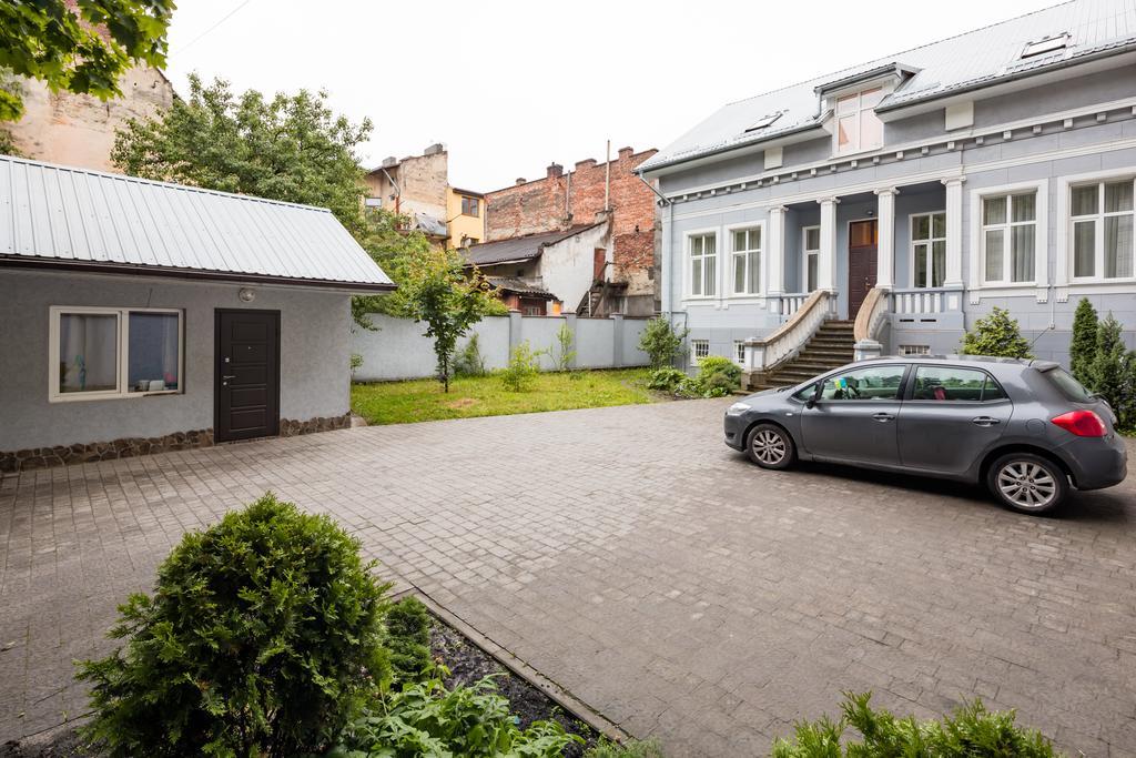 Apartment Fedkovycha Lviv Exterior photo